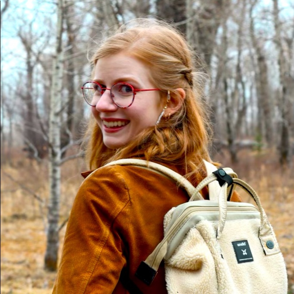 Meet your Posher, Jessica